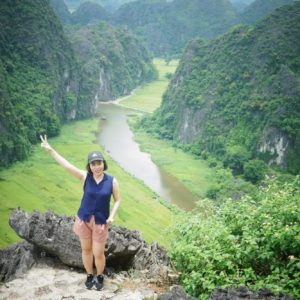 Tour Hoa Lư – Tràng An – Bích Động – Hang Múa 2 Ngày 1 đêm